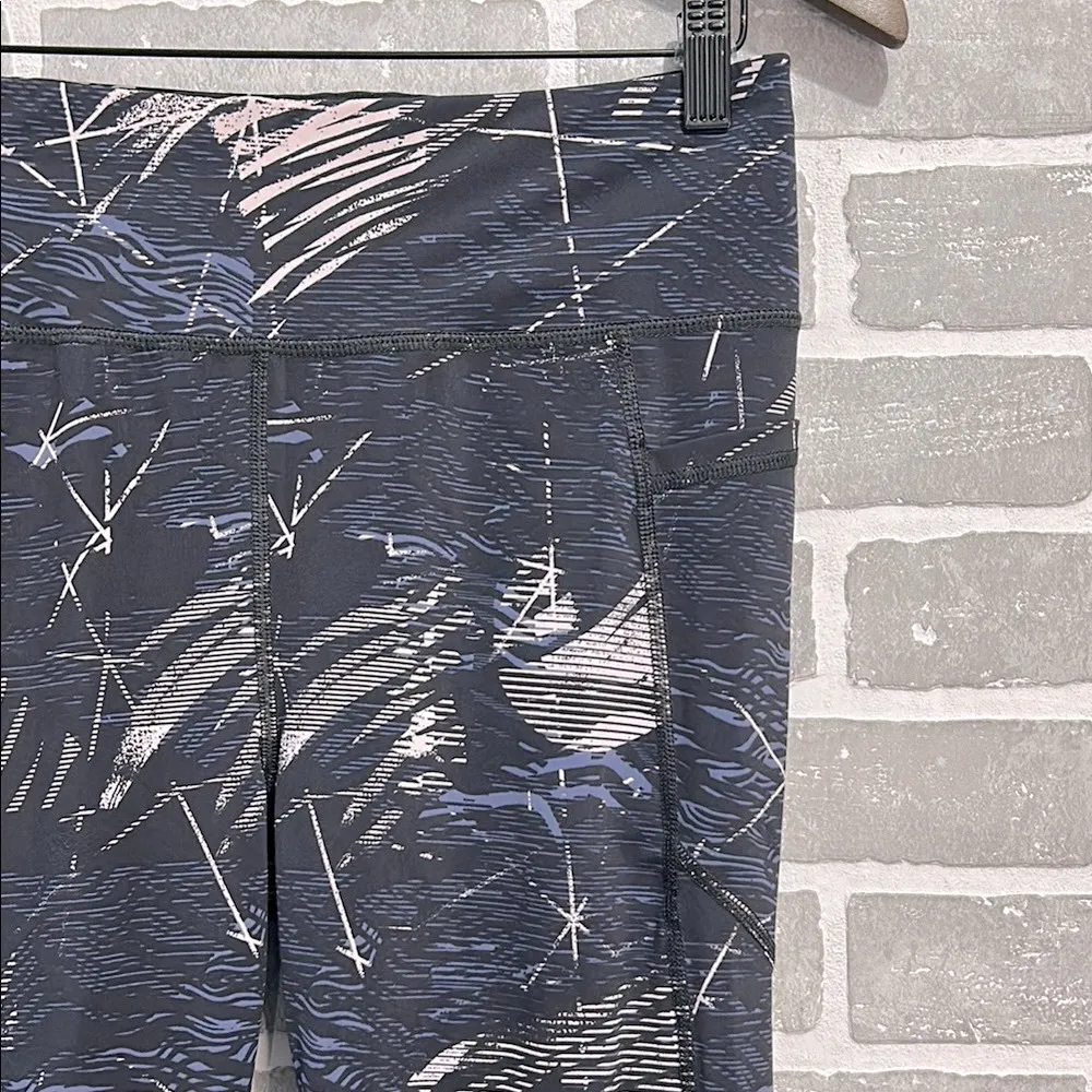 Sweaty Betty Zero Gravity Leggings Full Length Back zip & side pocket Size Large - Image 3