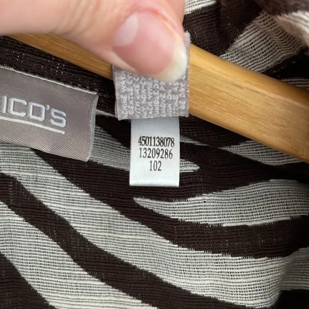 Chicos Women’s Jacket Blazer Zebra Animal Print Brown Mocha Ivory. - Image 4