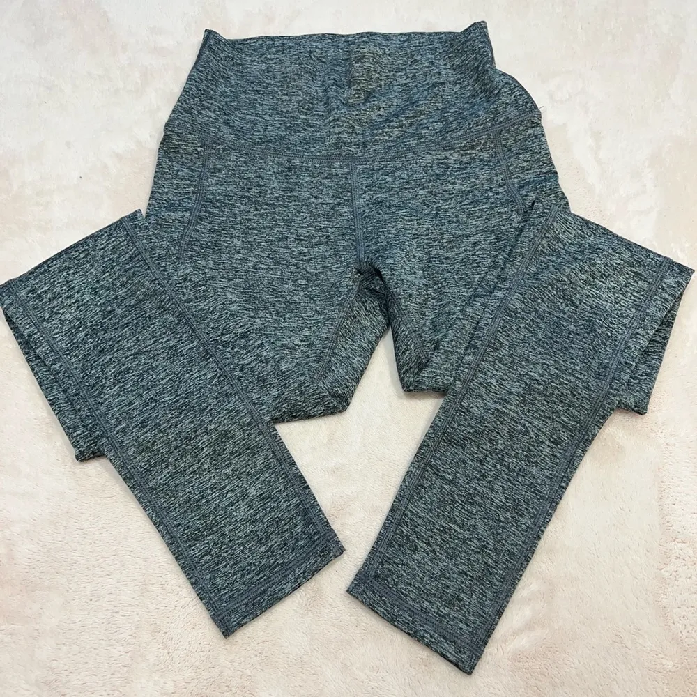 AERIE FLEECE LINED LEGGINGS! - Image 4