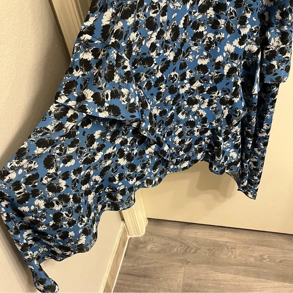 Parker Floral Blue Phlox Sharkbite Handkerchief Hem Midi Dress Size Large - Image 6