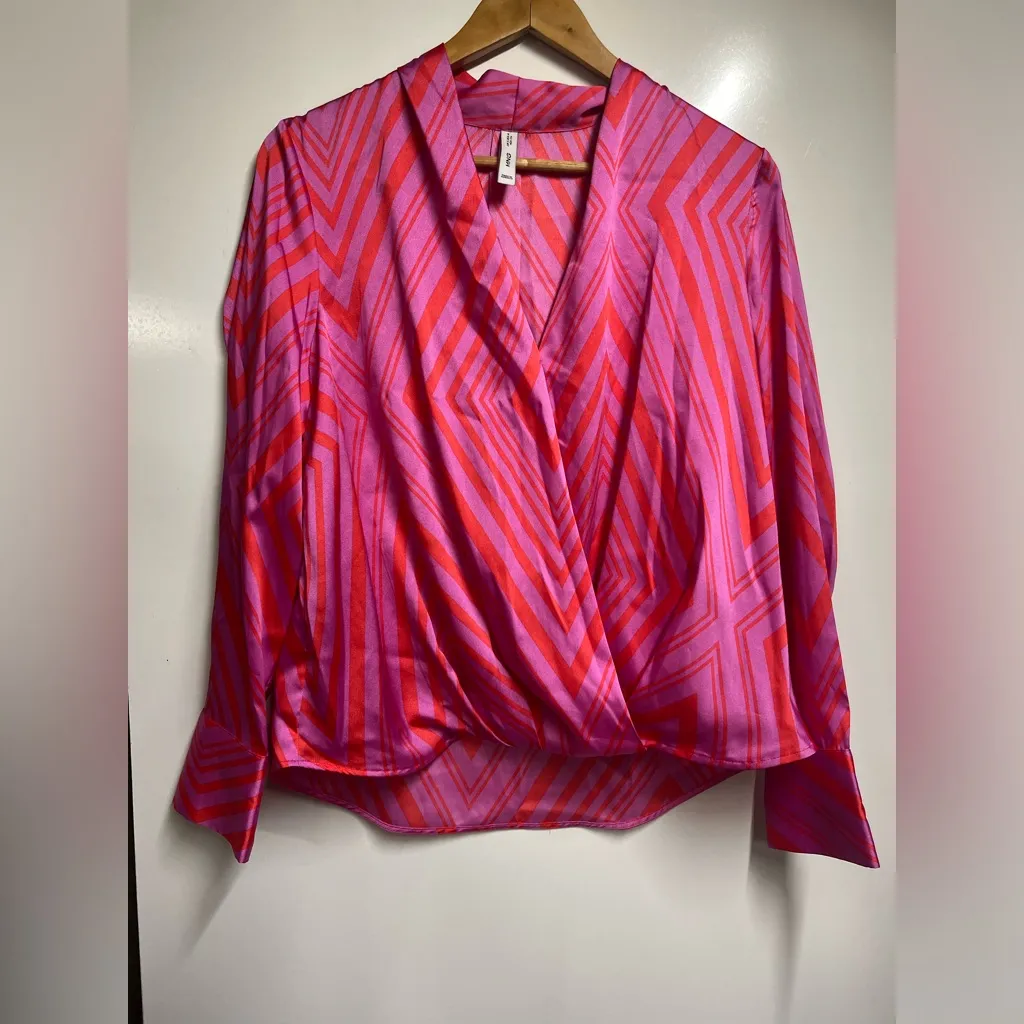 NEW Mango MNG SATIN PRINT BLOUSE size 4 women’s top shirt vneck pink red - Image 6