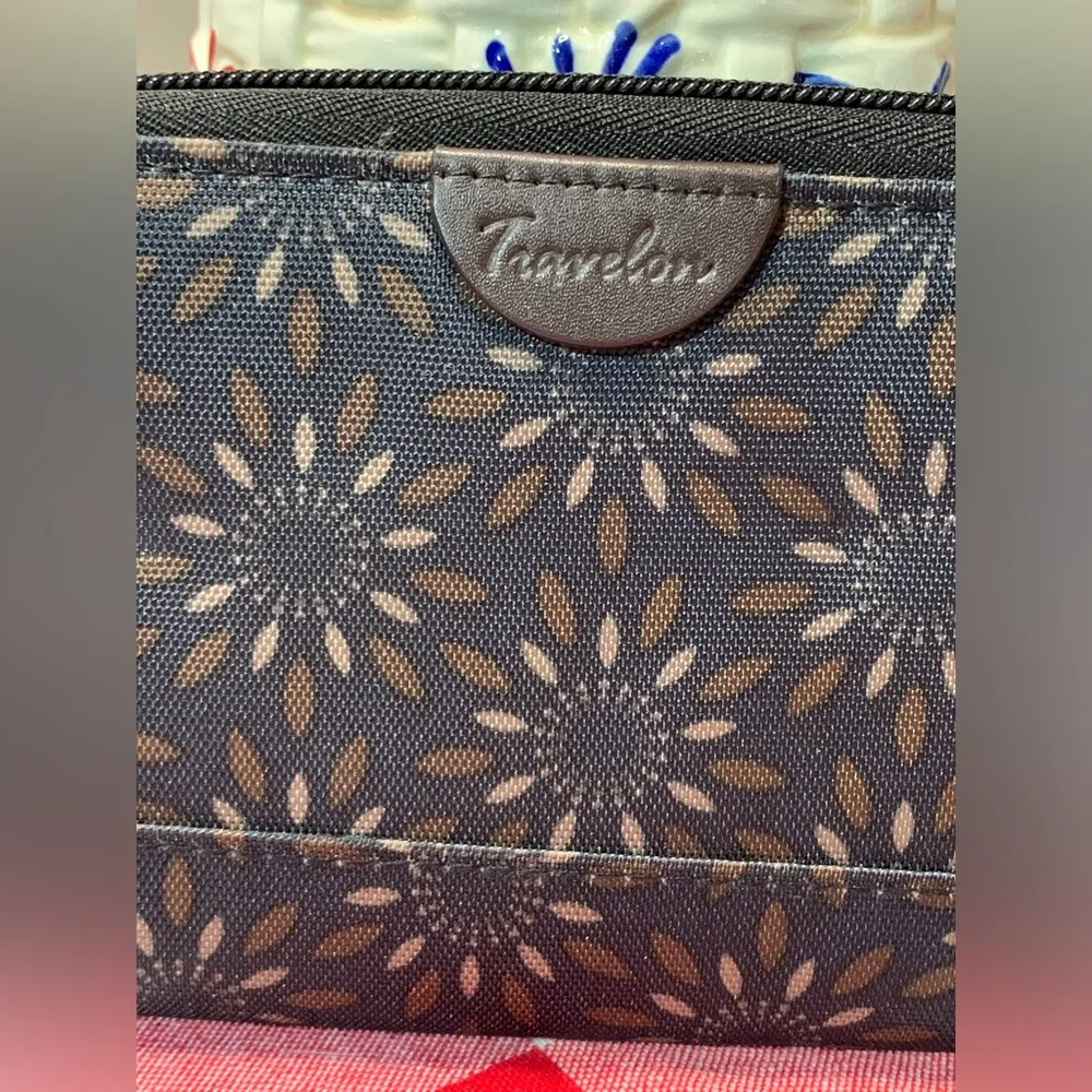 Travelon Brown Teal Sunburst Wallet - Image 2