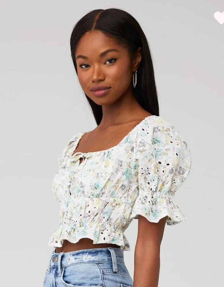 Mink Pink Puff Sleeve Top - Image 3