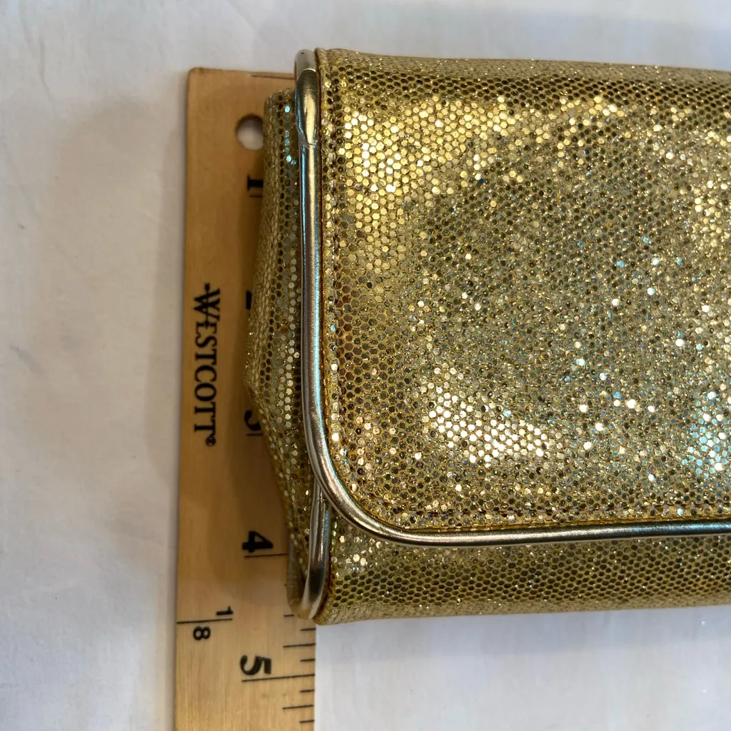 Marc by Marc Jacobs‎ Gold evening clutch bag, carry strap. - Image 4