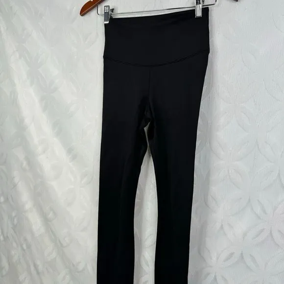 White House Black Market Scuba Knit Runway Black Leggings NWT‎ Size 00 $79 - Image 4