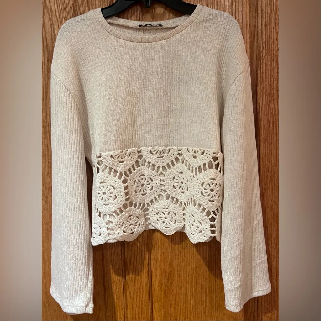 ZARA Beige Ecru Crocheted‎ Long Sleeve Sweater Sweatshirt Top Shirt Size Small - Image 8