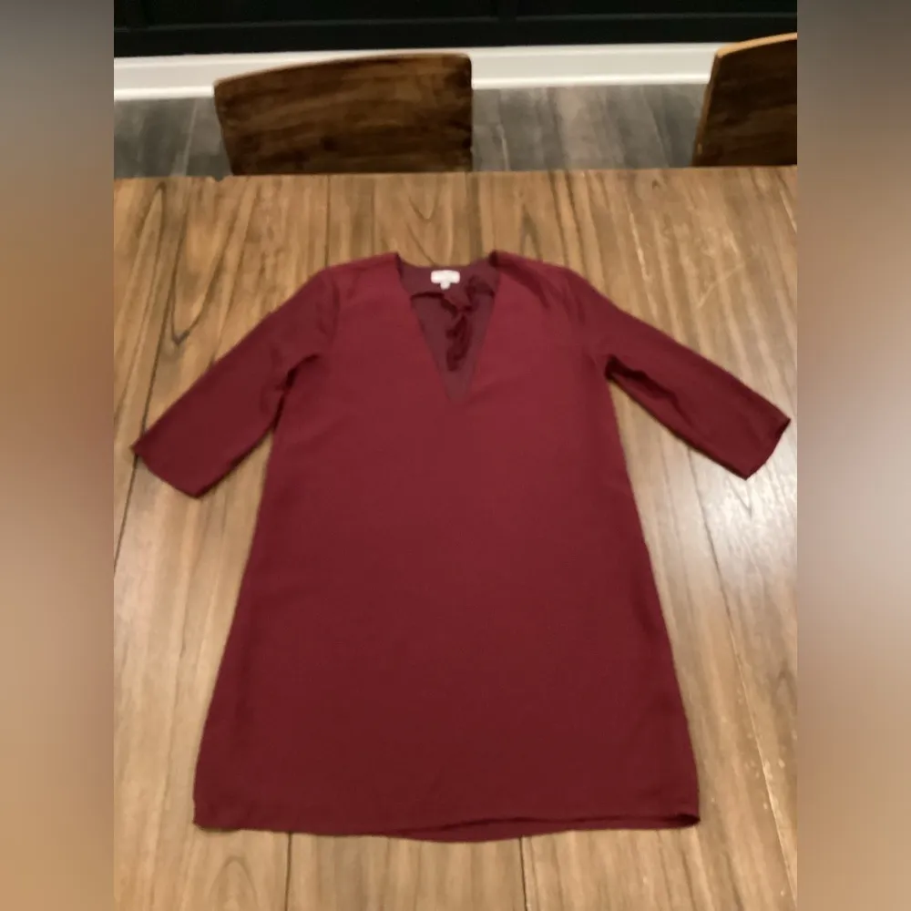 Tobi bell sleeve shift sheath knee length 3/4 Sleeve dress burgandy dress S - Image 6