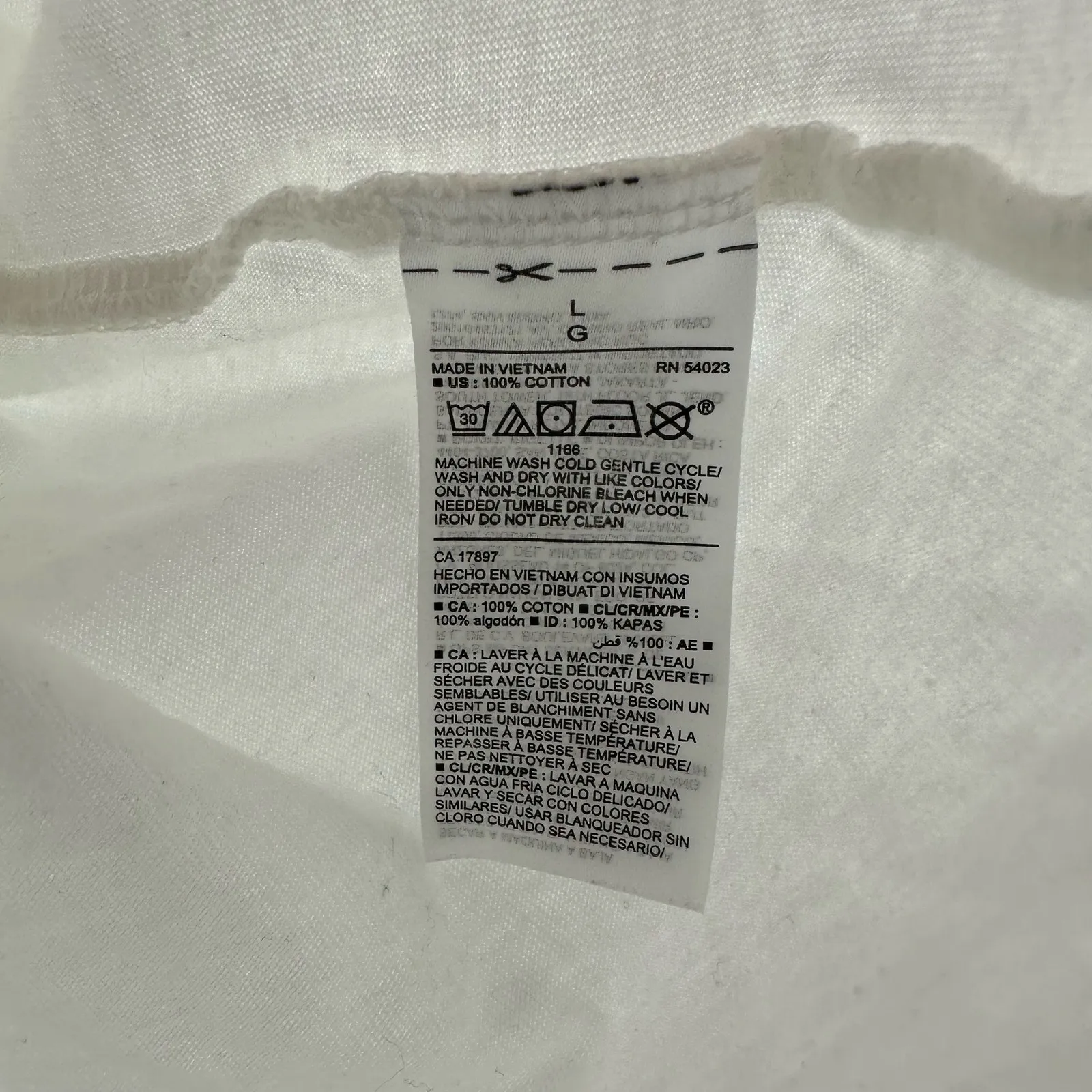 Old Navy Size Large Tank Top White Crew Neck Pocket Solid‎ Everyday Undershirt - Image 4