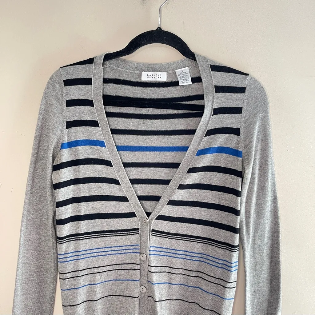 BARNEYS NEW YORK Lightweight Gray Striped Silk Blend Button-Up Cardigan, Small - Image 5