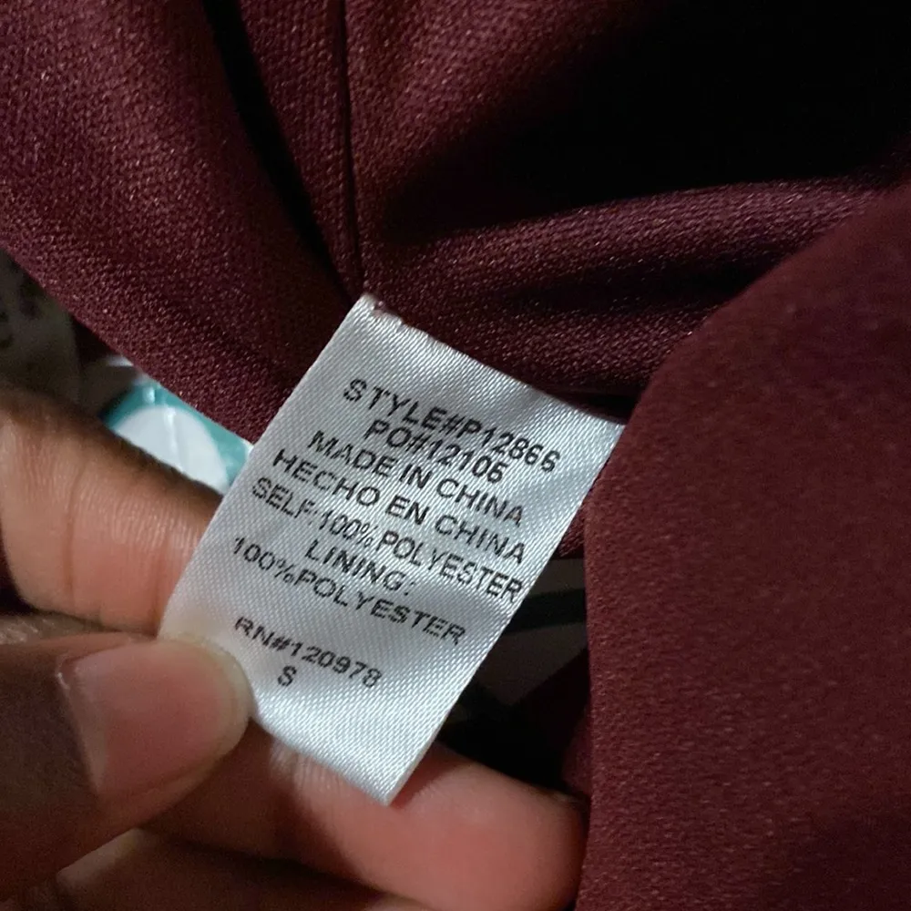 Entro  Shorts SIZE S - Image 3