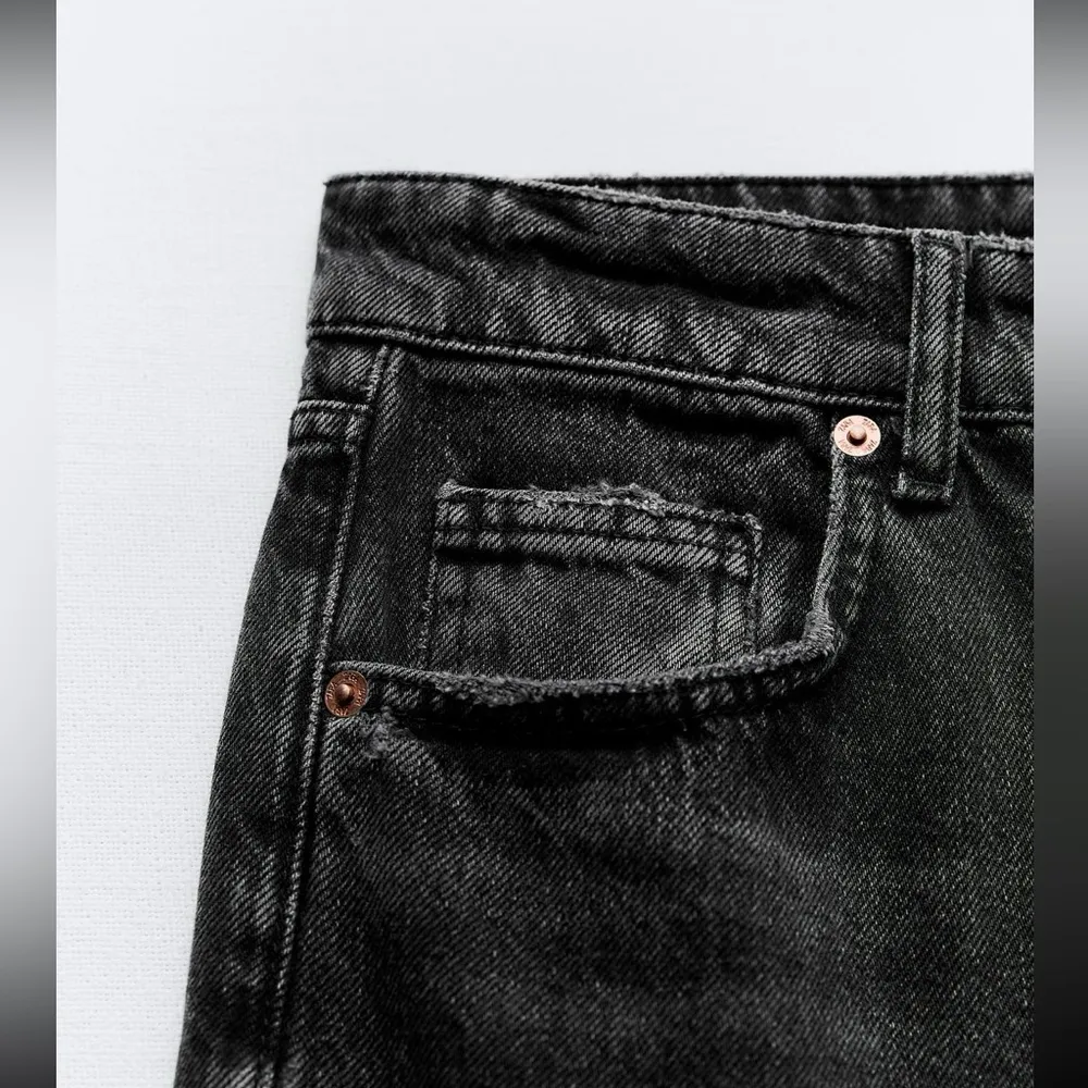 New -  Full Length TRF Mid Rise Wide Leg Jeans - Image 7