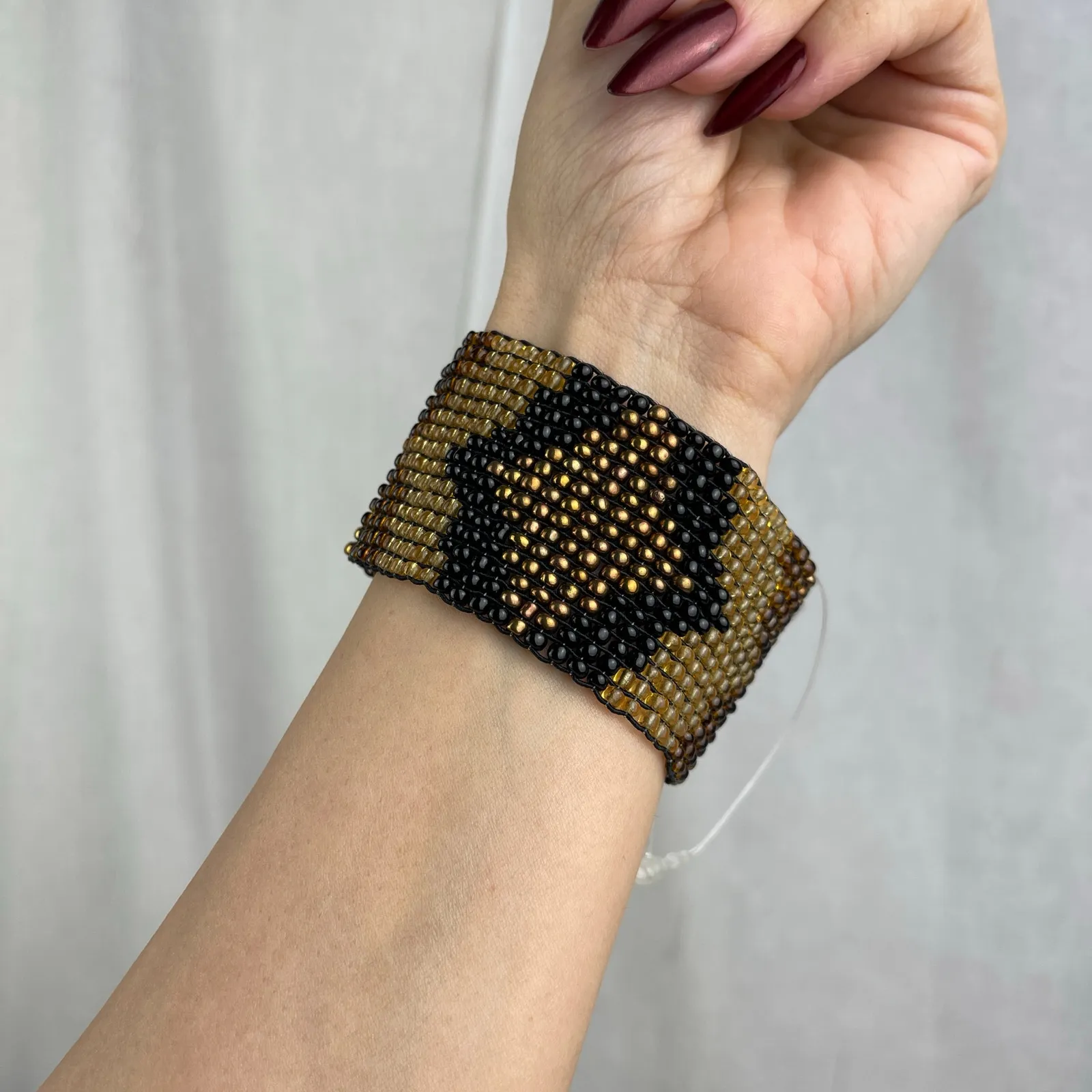 Southwestern Beaded Stretchy Cuff Bracelet Black Copper Gold Brown Seed Beads - Image 10