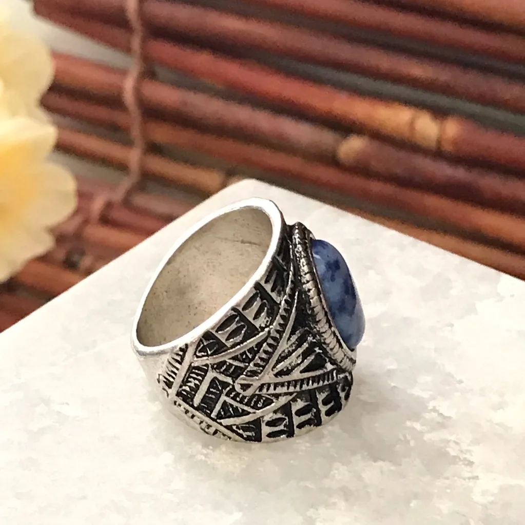 Premier Designs Silver Tone Blue Stone Ring 6.75 - Image 7