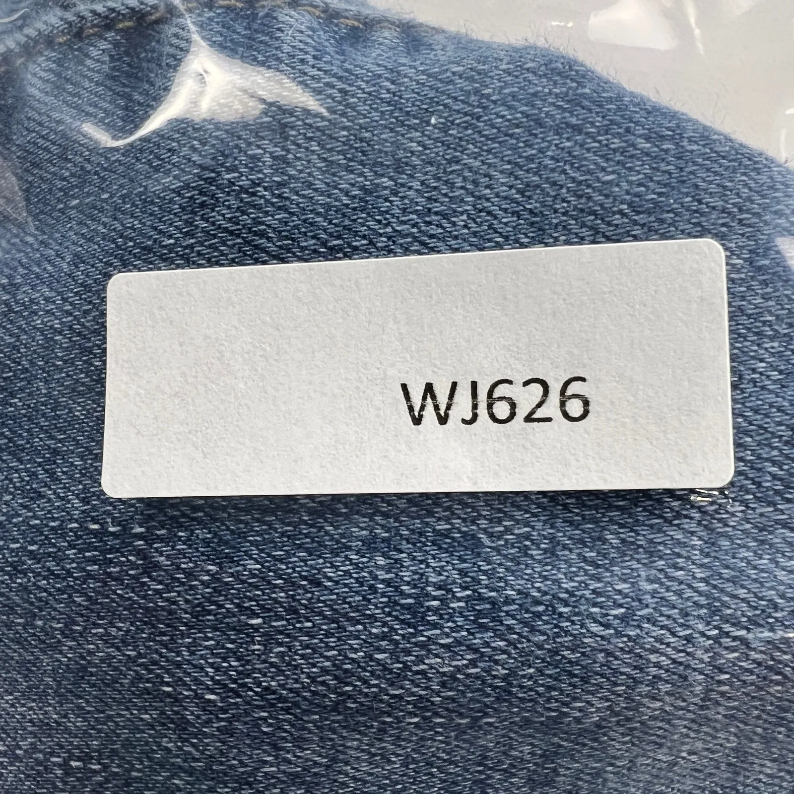 Liverpool Jeans Company Peyton Boyfriend Jeans Mid Rise Light Wash Size 8/29 - Image 11