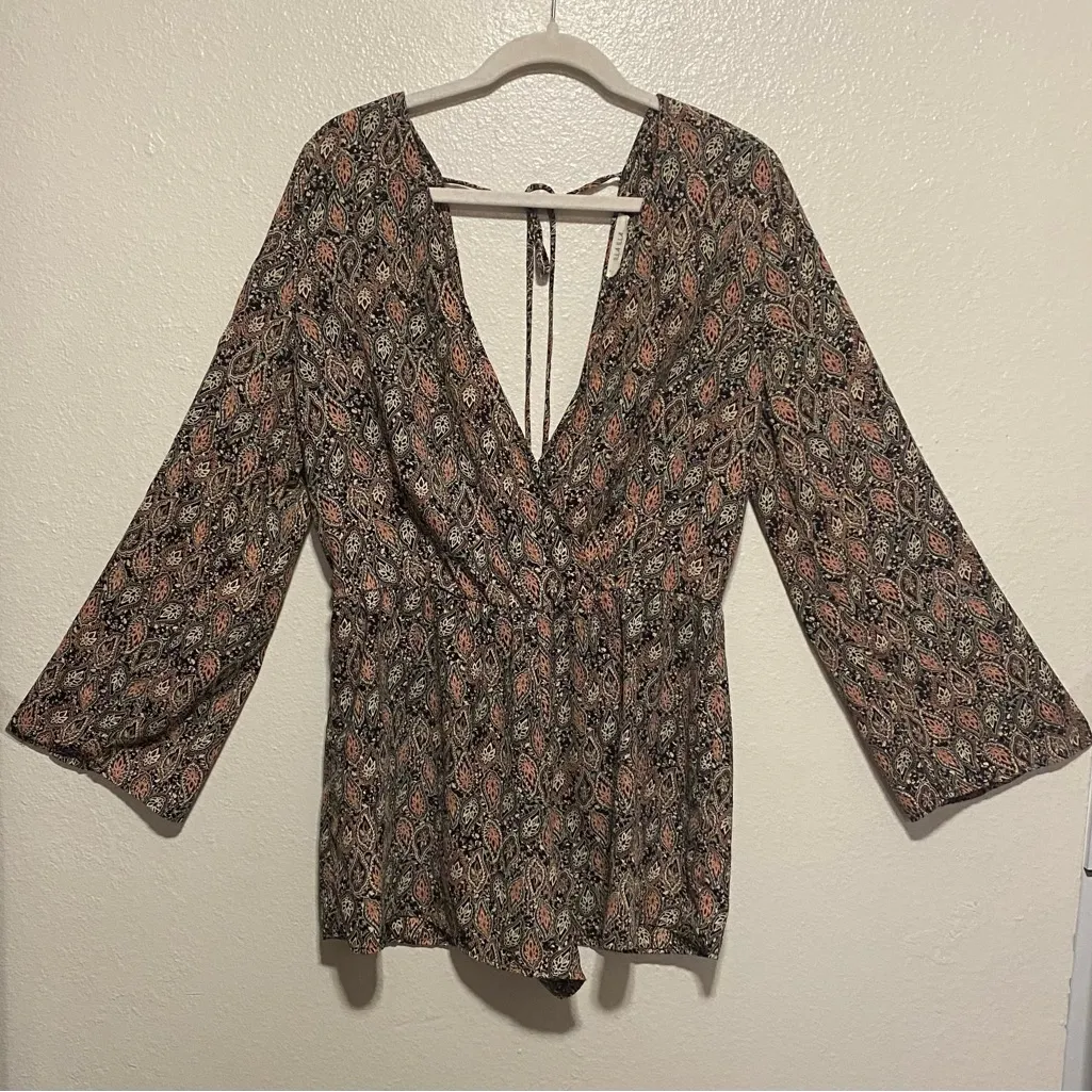 Illa Illa Boho Paisley Long Sleeve Romper | Deep V Open Back | Size L - Image 3