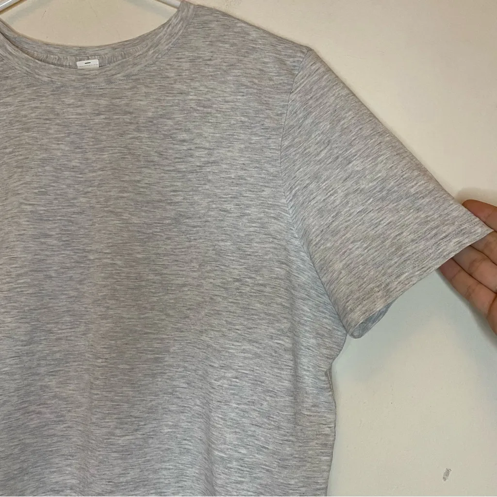 LULULEMON Love Crewneck Curved Hem Active T-Shirt Heathered Light Gray Sz 6 - Image 7
