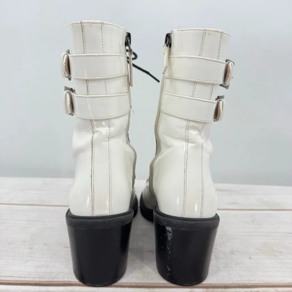 Nine West Fynndelle Lace-Up Heeled Bootie in white patent genuine leather Size 6 - Image 4