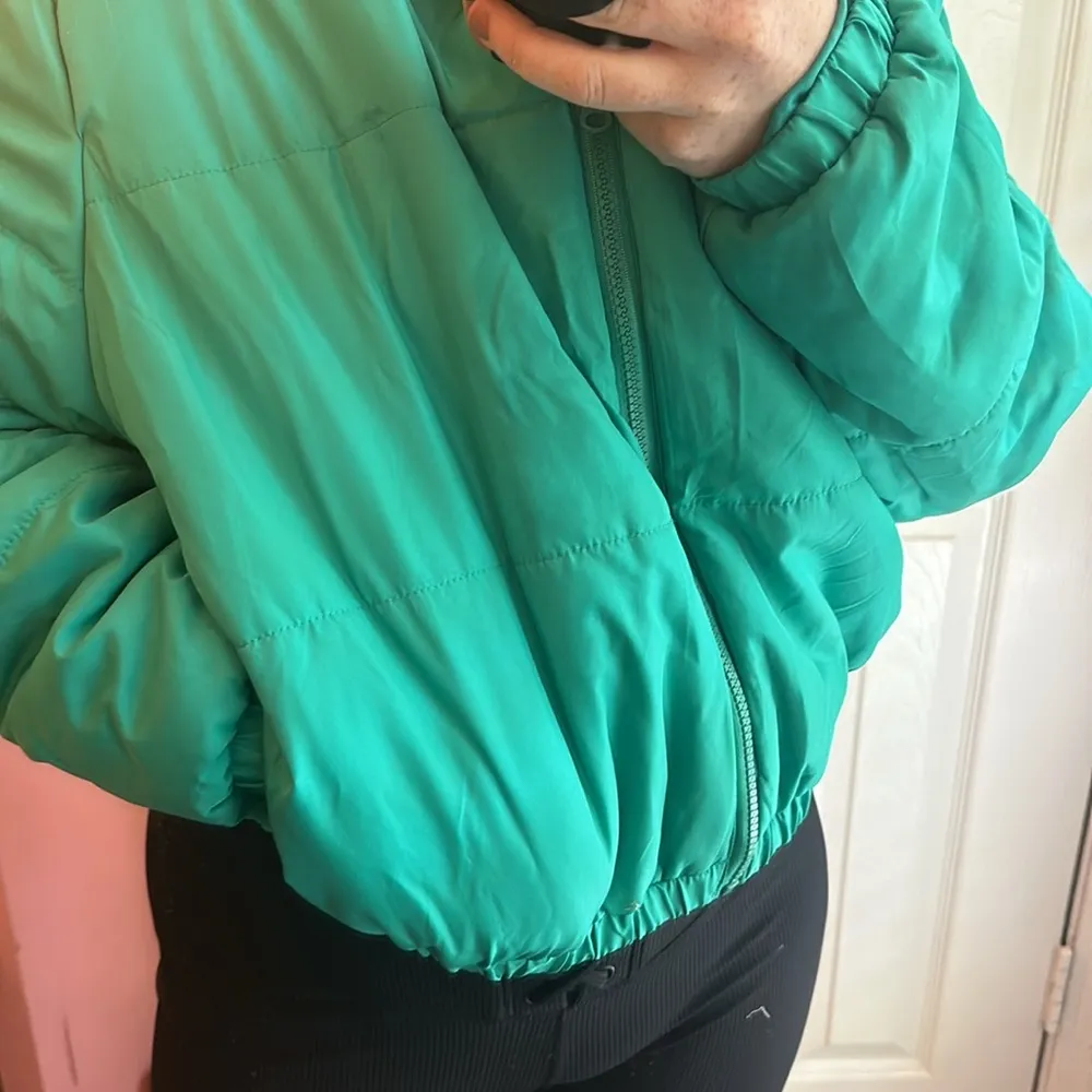 Wild Fable Crop Puffer Jacket - Image 4