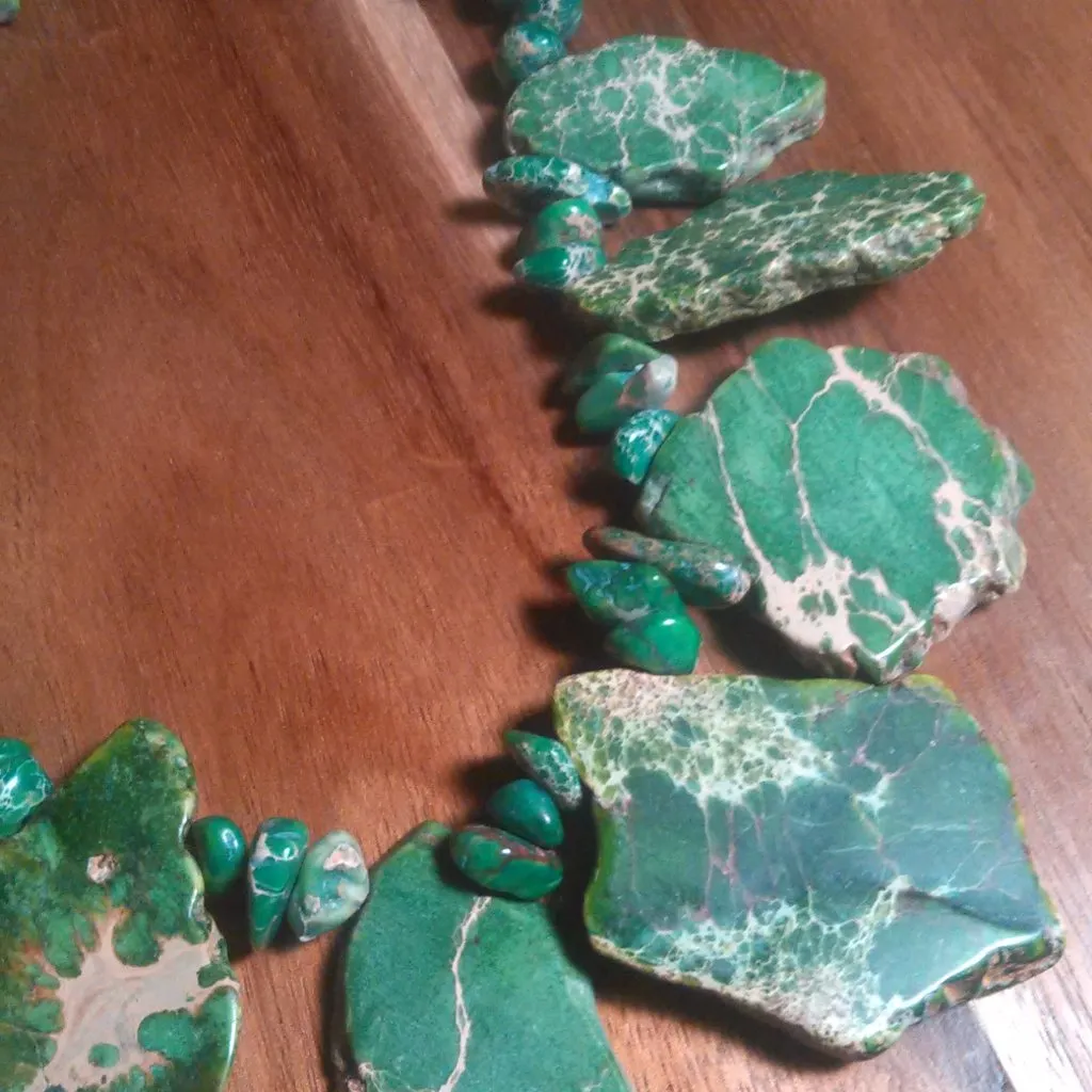 Green Jasper Chips and Pieces Statement Necklace - Image 12