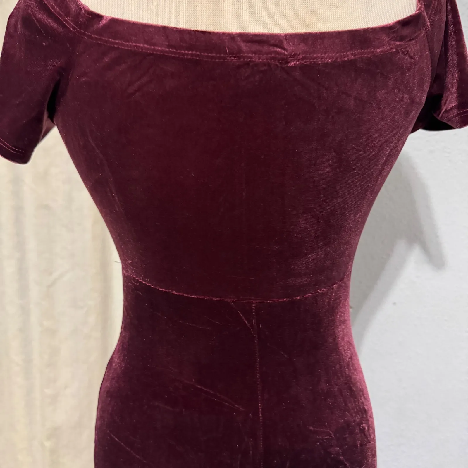 Olive Tree Velvet Choker Neck Off Shoulder Dress Burgundy Lace Detail Gothic M - Image 8