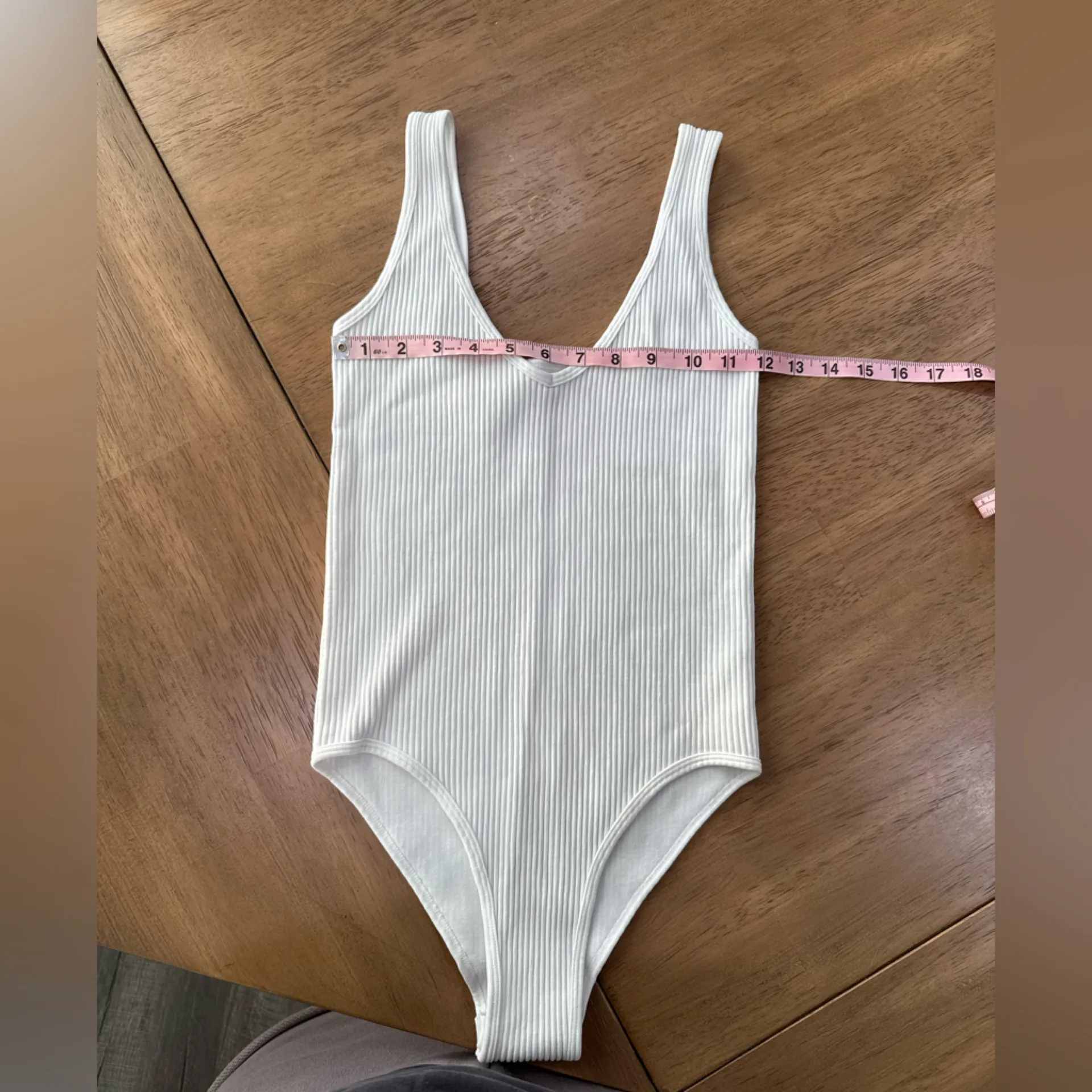 Aura White Ribbed Bodysuit Size S/M - Image 3