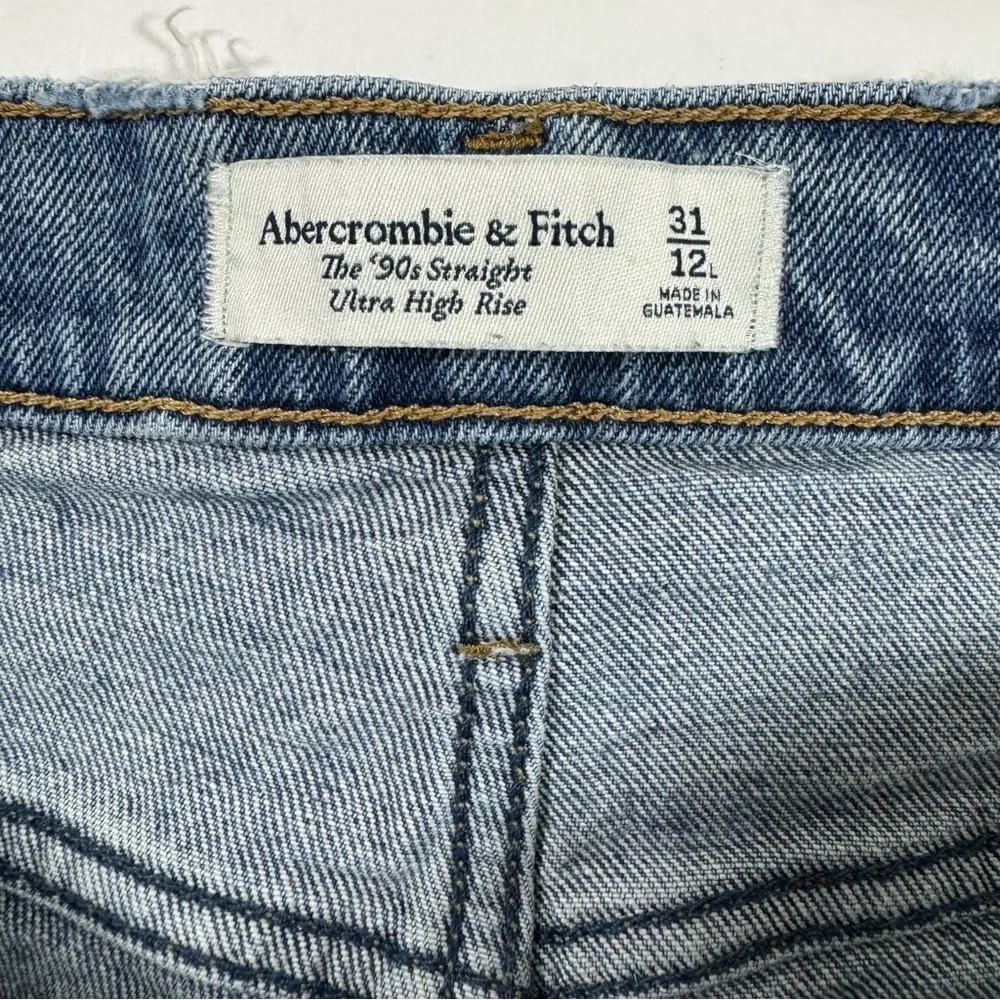 Abercrombie 90s Straight Ultra High Rise Jeans Size 12 31 Long - Image 6