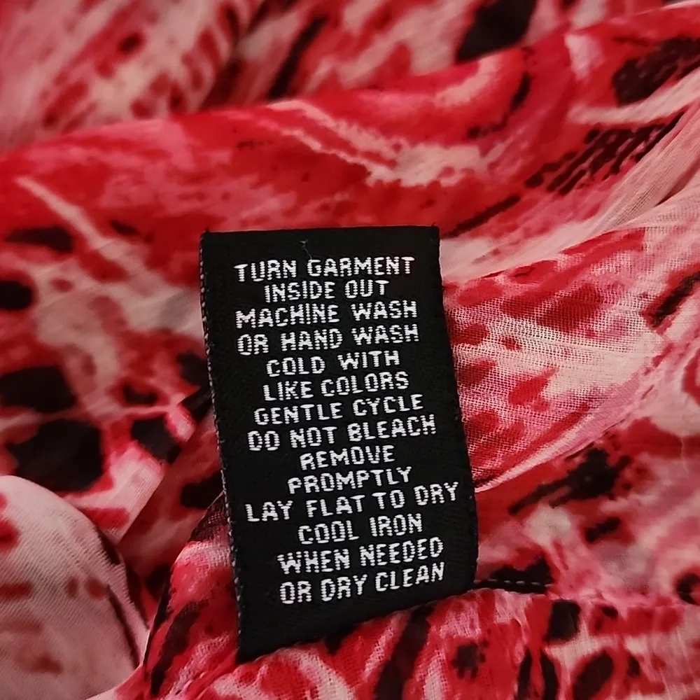 Zac & Rachel Fuchsia Pink Raglan Sleeve Open Shrug with Peacock Feather Design - Image 9