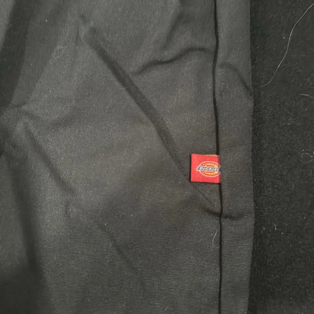 Dickies Womens Short Sleeve Stretch Poplin Shirt black size M - Image 5