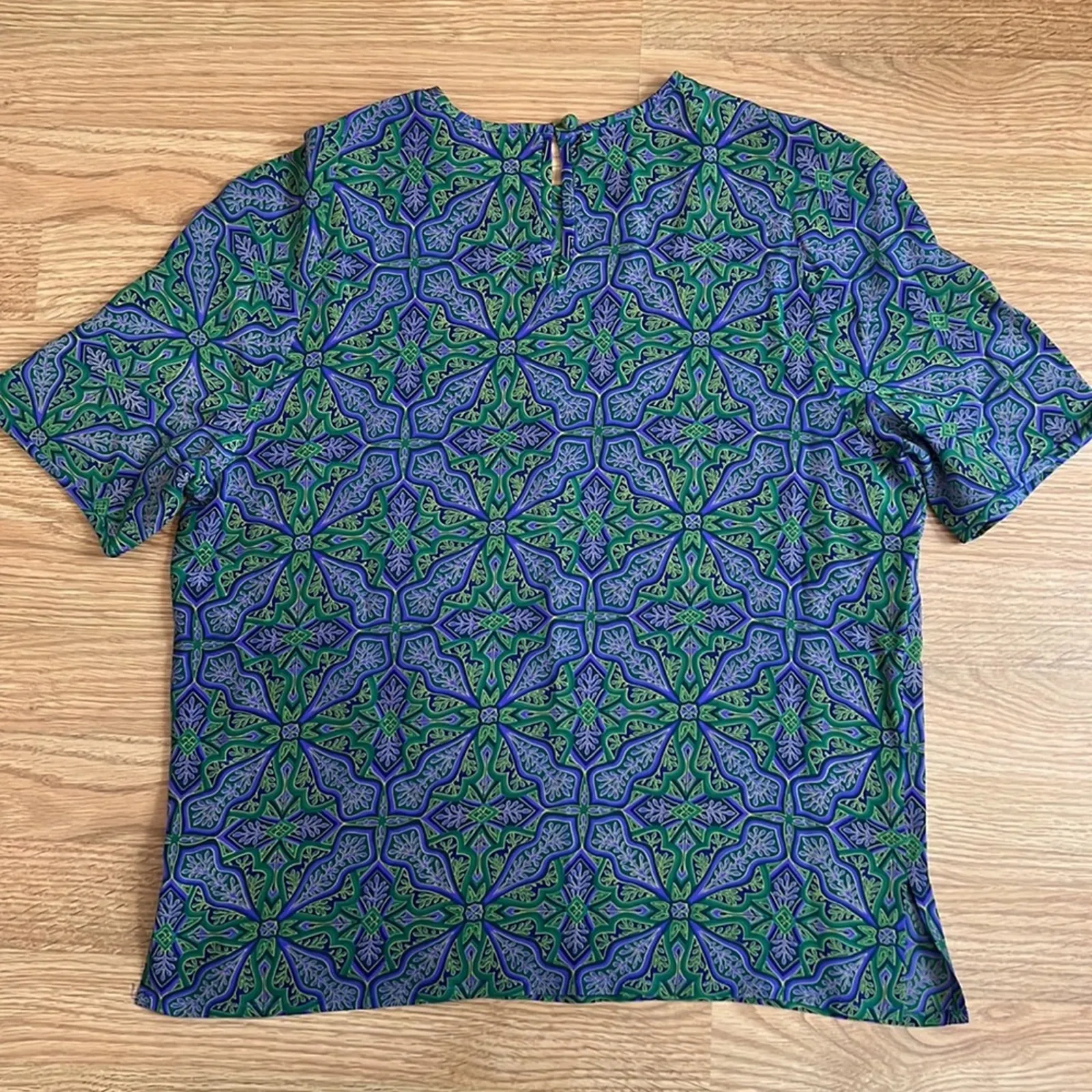 Vintage Evan-Picone 100% Silk Suit Jacket and Shirt in Indian Summer Print - Image 7