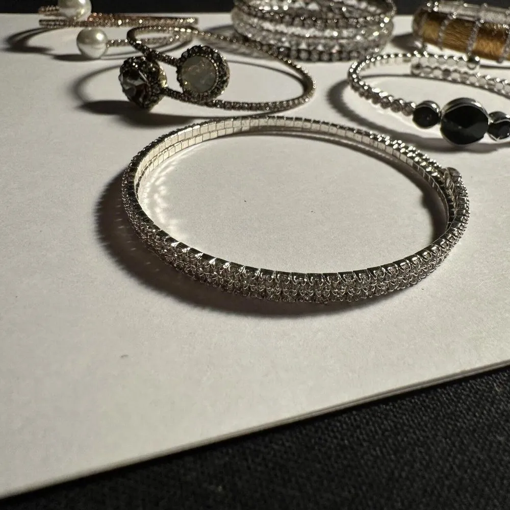 Lot Of 7 Women’s Rhinestone Bracelet 5 Are 6 3/4 Inch & 2 Are 6 1/2 In - Image 8