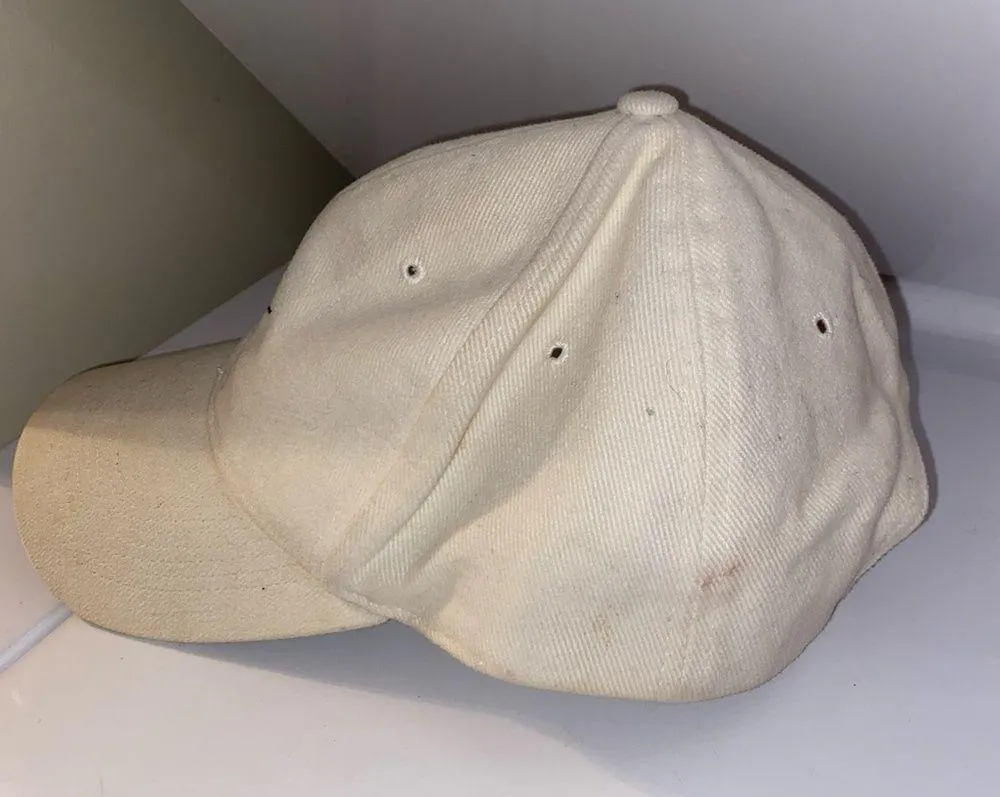 VINTAGE Nike Cream Strap Back Hat - Image 5