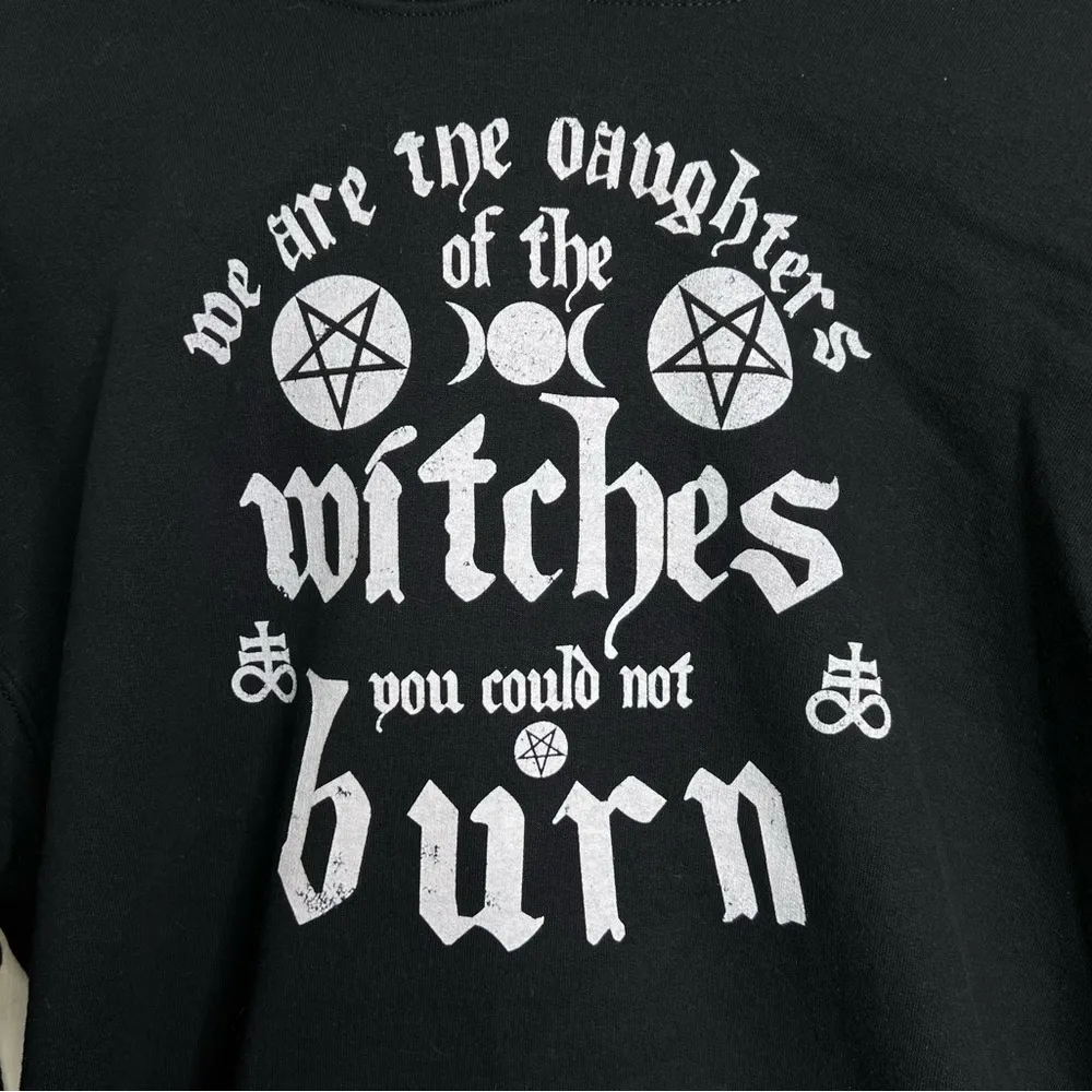 Witch Hoodie Sweatshirt Wiccan Pagan Occult Pentagram Large Black white Graphic - Image 3