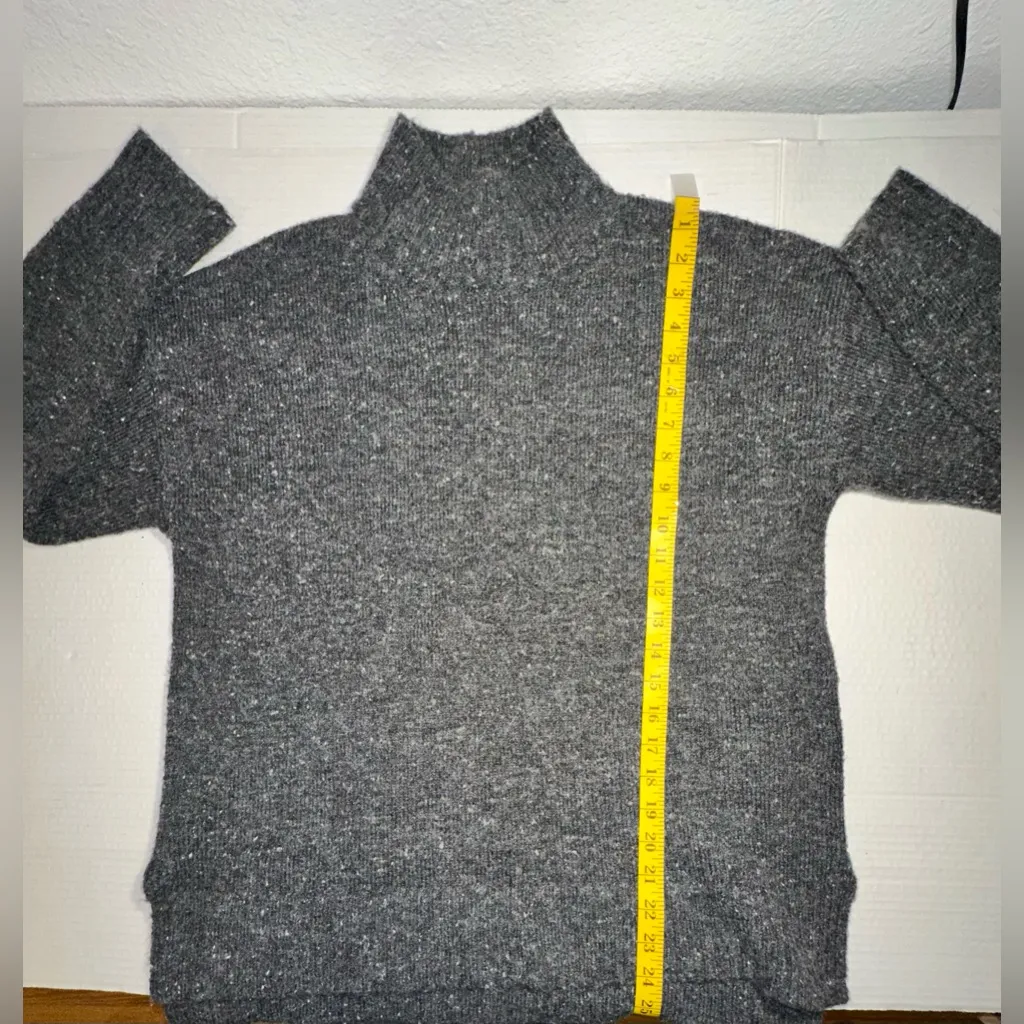 Well Worn Nep Yarn Sweater Women’s Size M Cozy Mock Neck Dark Gray Speckled - Image 5