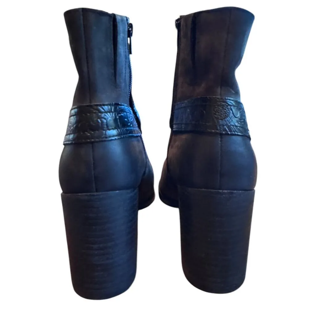 Vionic Black Carnelia Leather Side Zip Above Ankle Stacked Heel Boots 9 EUC - Image 4