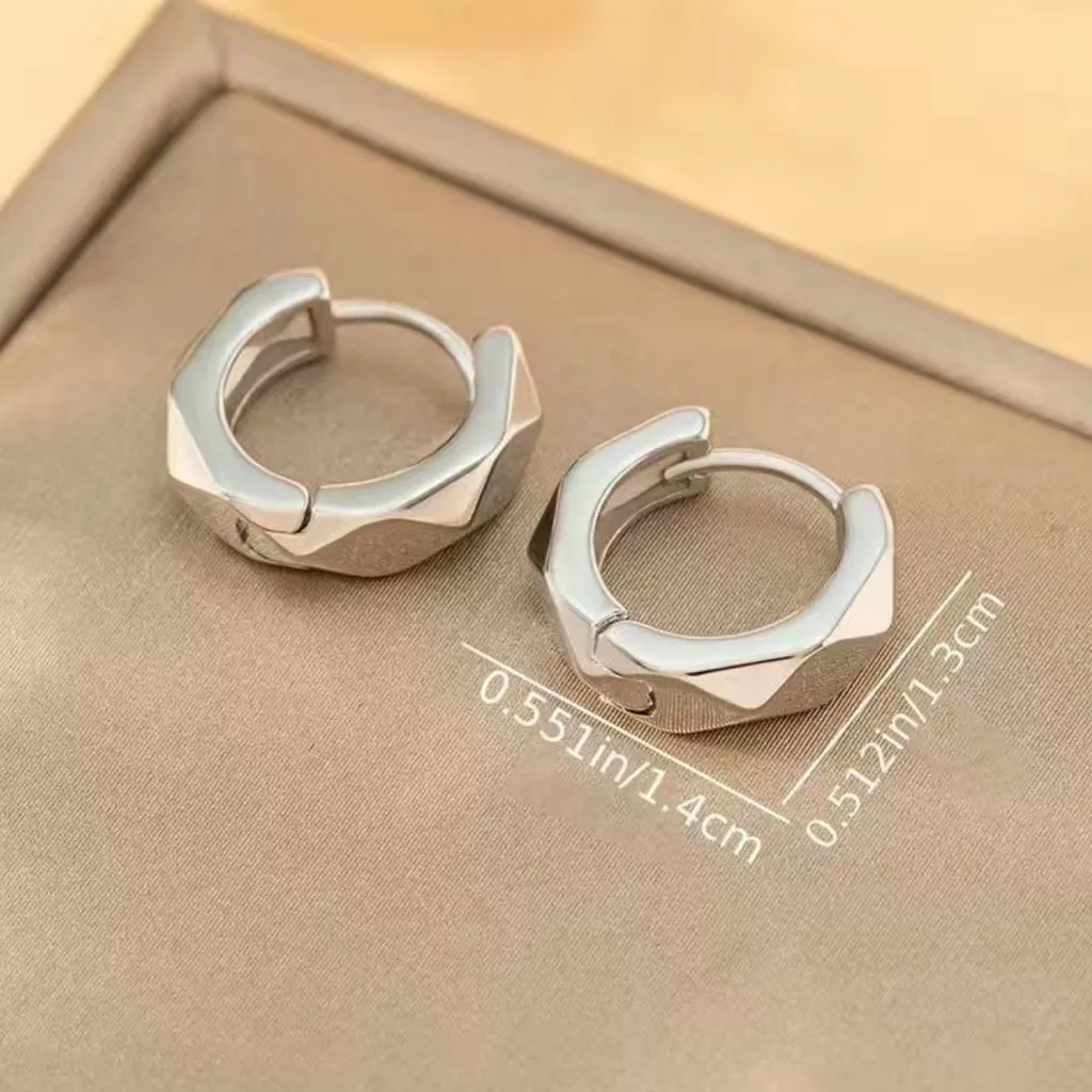 BNIB - Sterling Silver Geometric Design Huggie Hoop Earrings. - Image 4