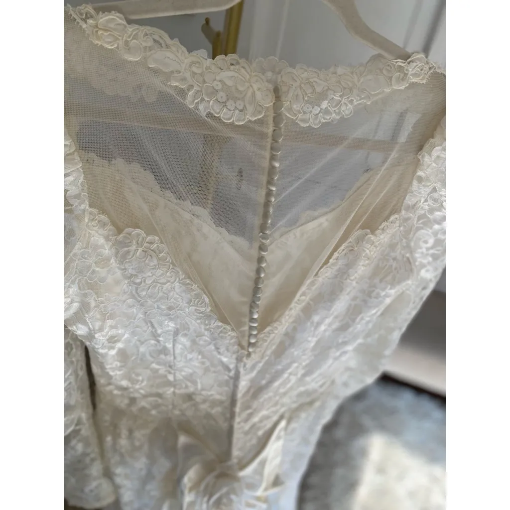 Vintage Romantic Lace Overlay Long Sleeve Wedding Dress Clean Girl Castle Bride White - Image 8