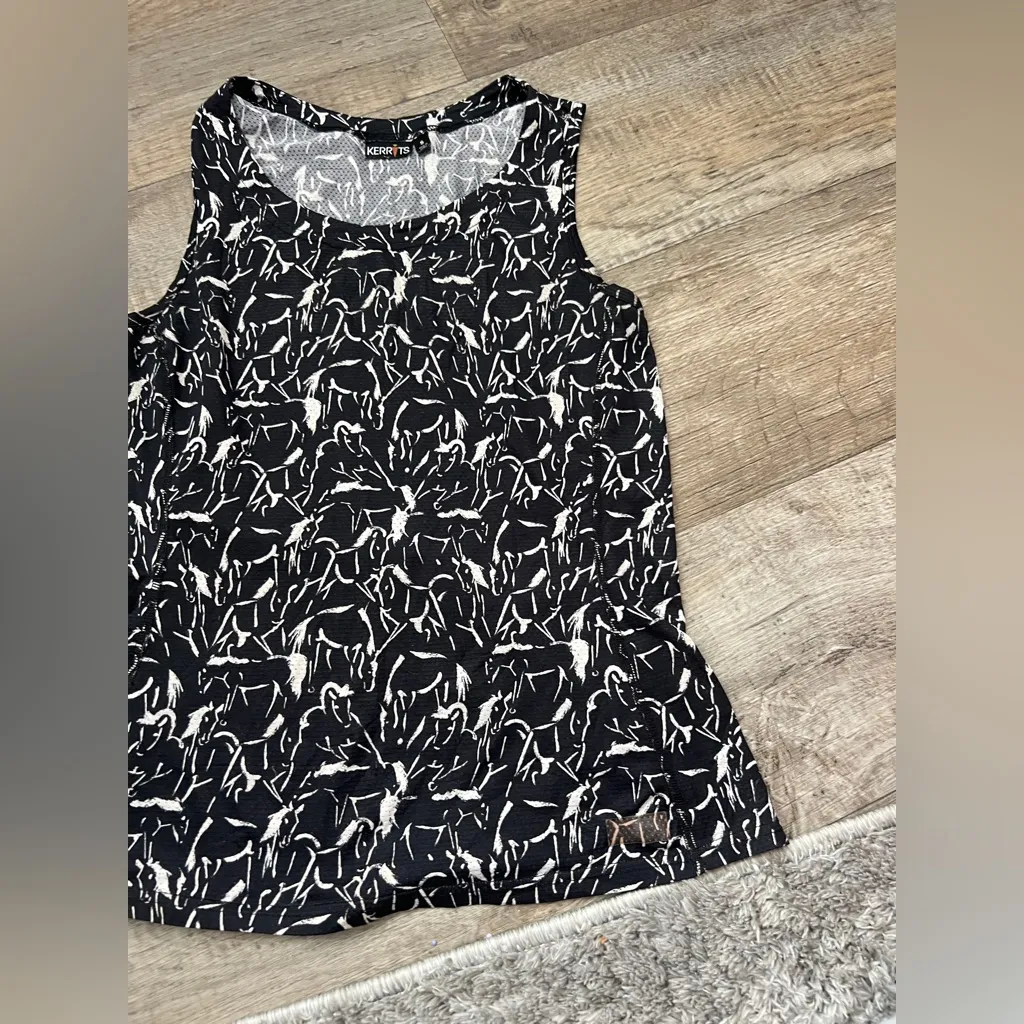 Kerrits Black and White Patterned Women's Top - Image 2