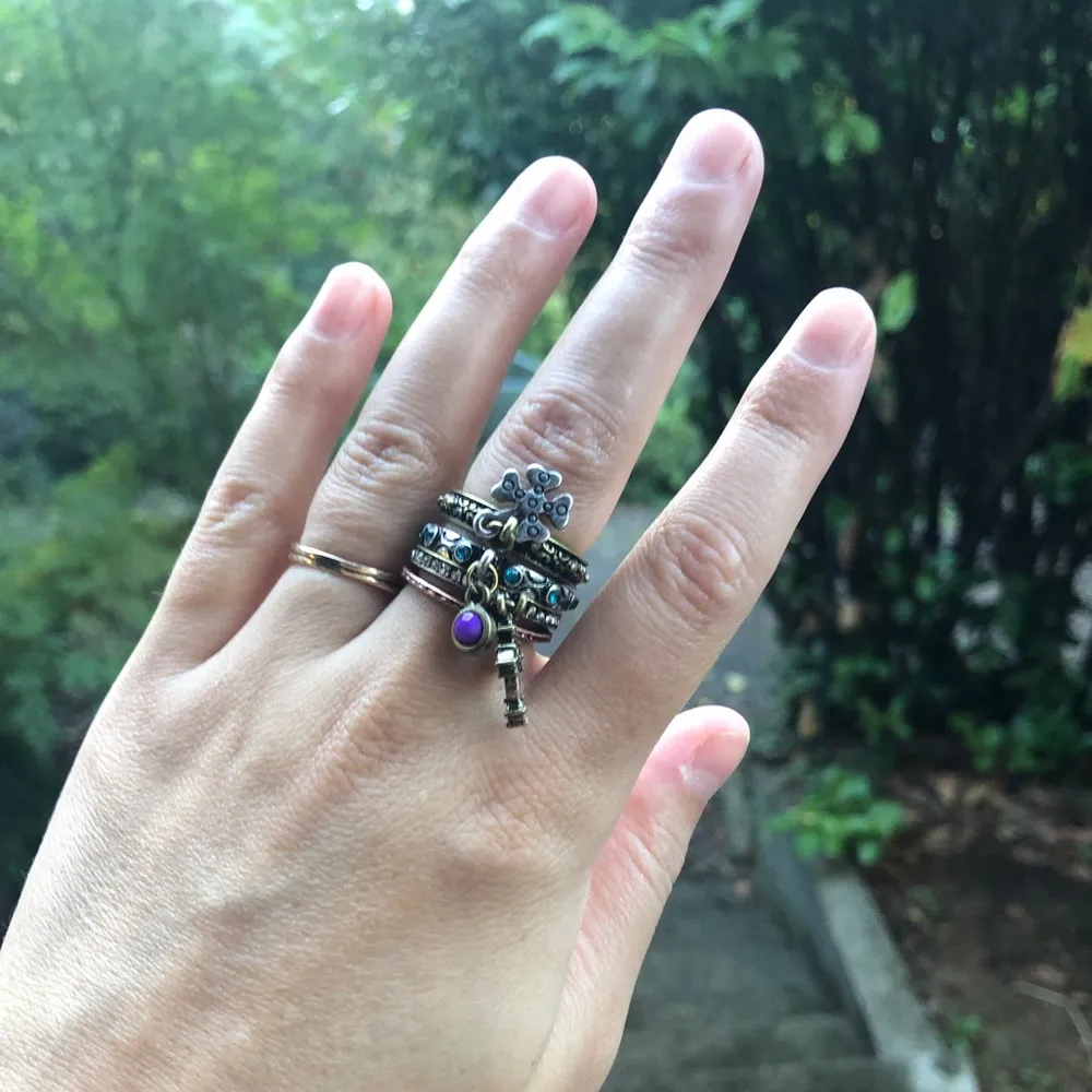 Set of 4 Rings Size 6.5 stackable ring - Image 3