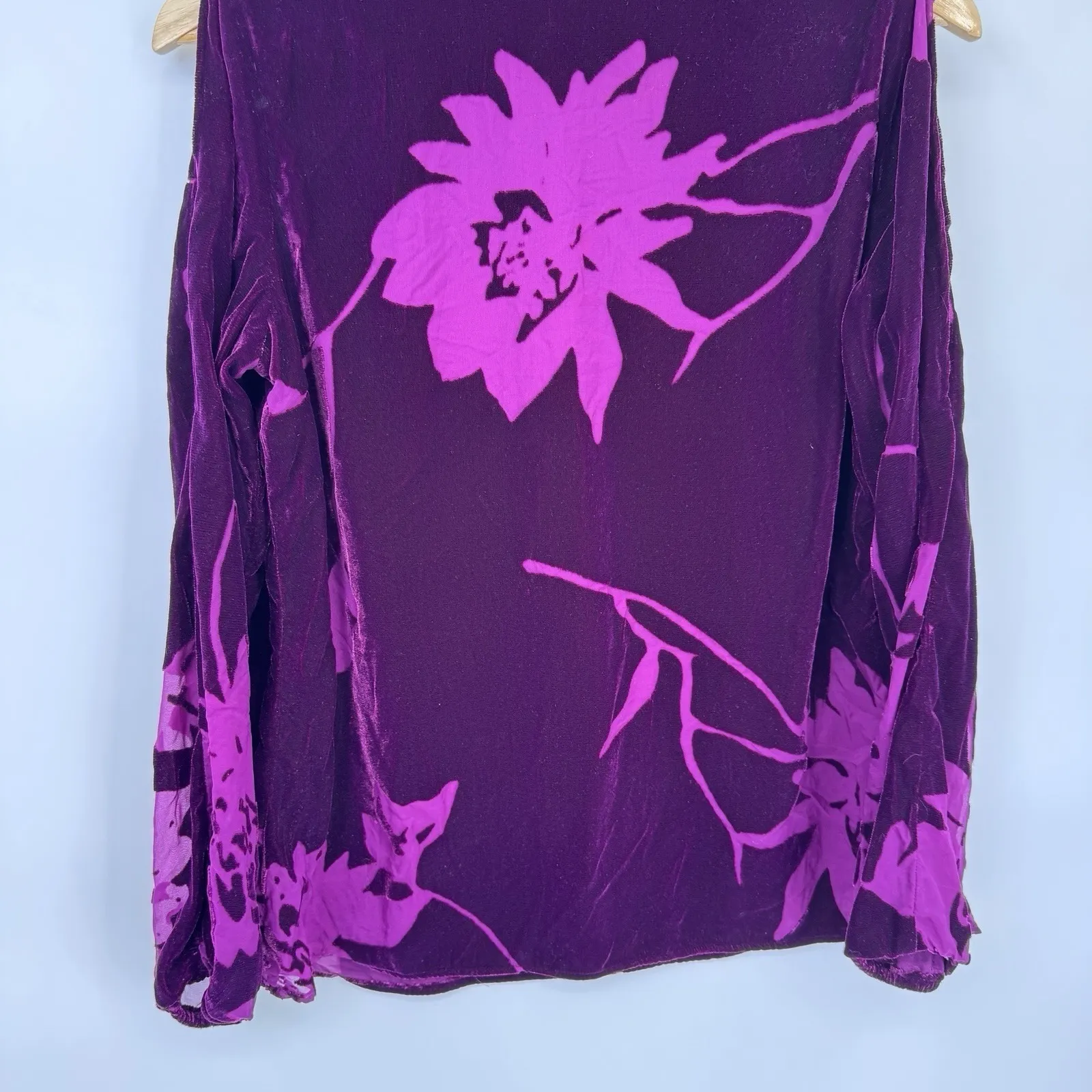 H by Halston Velvet Cold Shoulder Top Womens 6 Purple Floral Whimsigoth Boho - Image 8