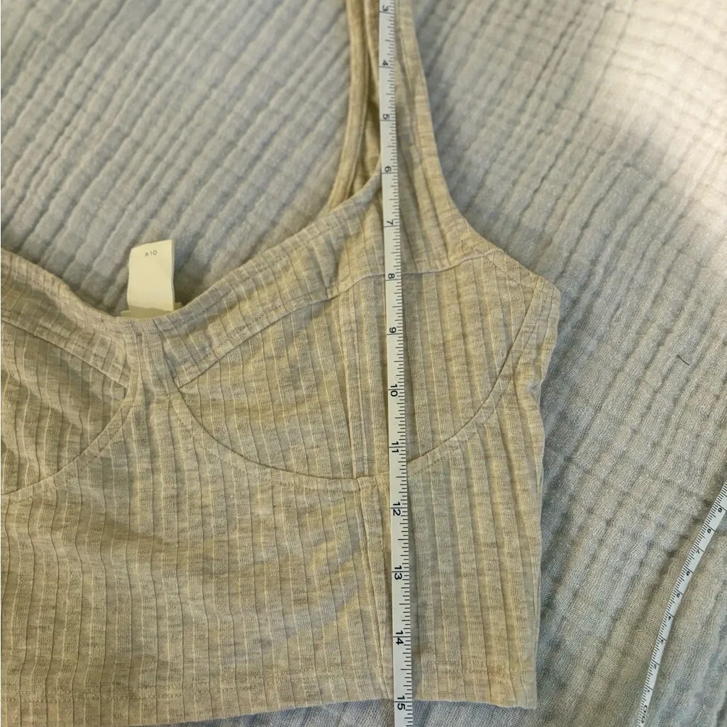 Women's Beige Crop Top - Image 6