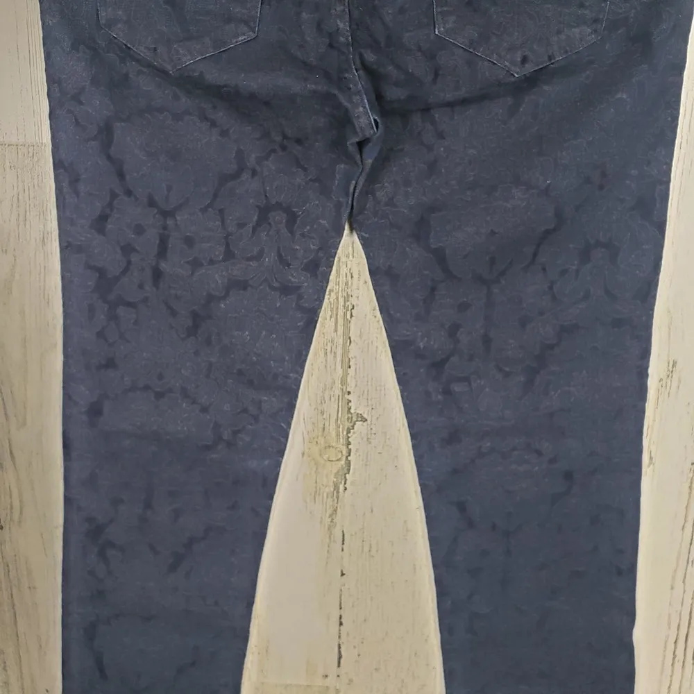 Zara Dark Wash Blue Denim Floral Velvet Textured Skinny jeans Women's Size 8 - Image 11