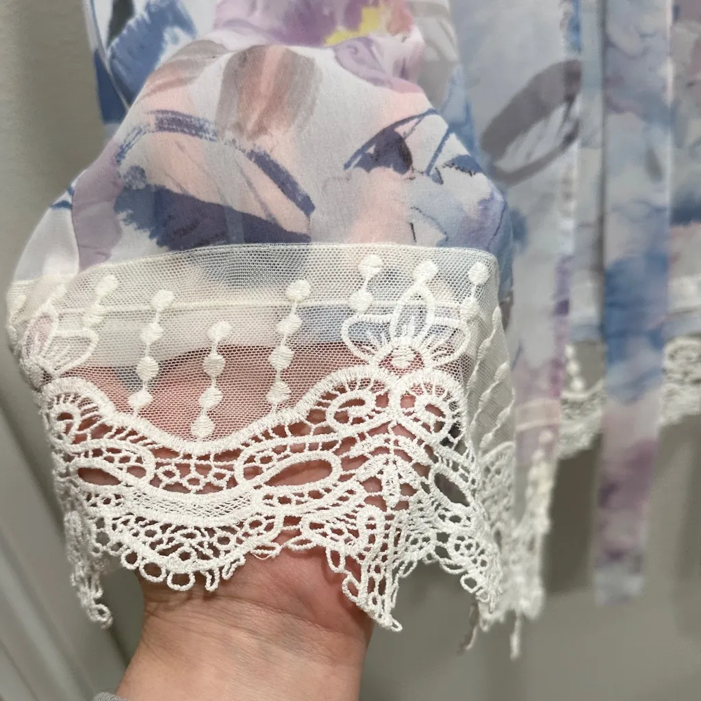 Floral Sheer Kimono with Lace Trim Blue - Image 4