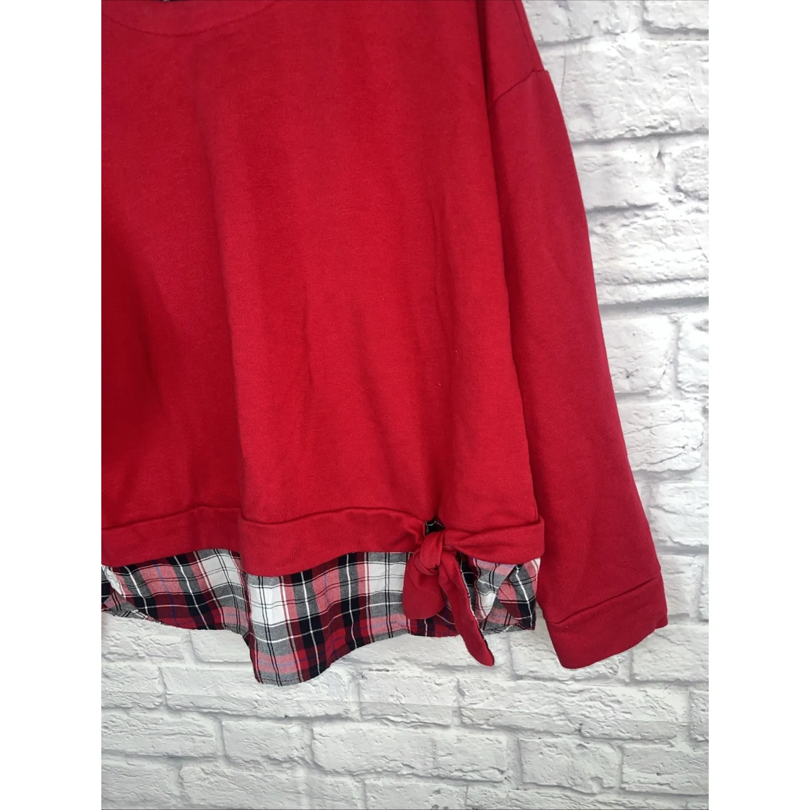 Izod Women's Preppy Casual Red Plaid Sweatshirt Size XXL - Image 9