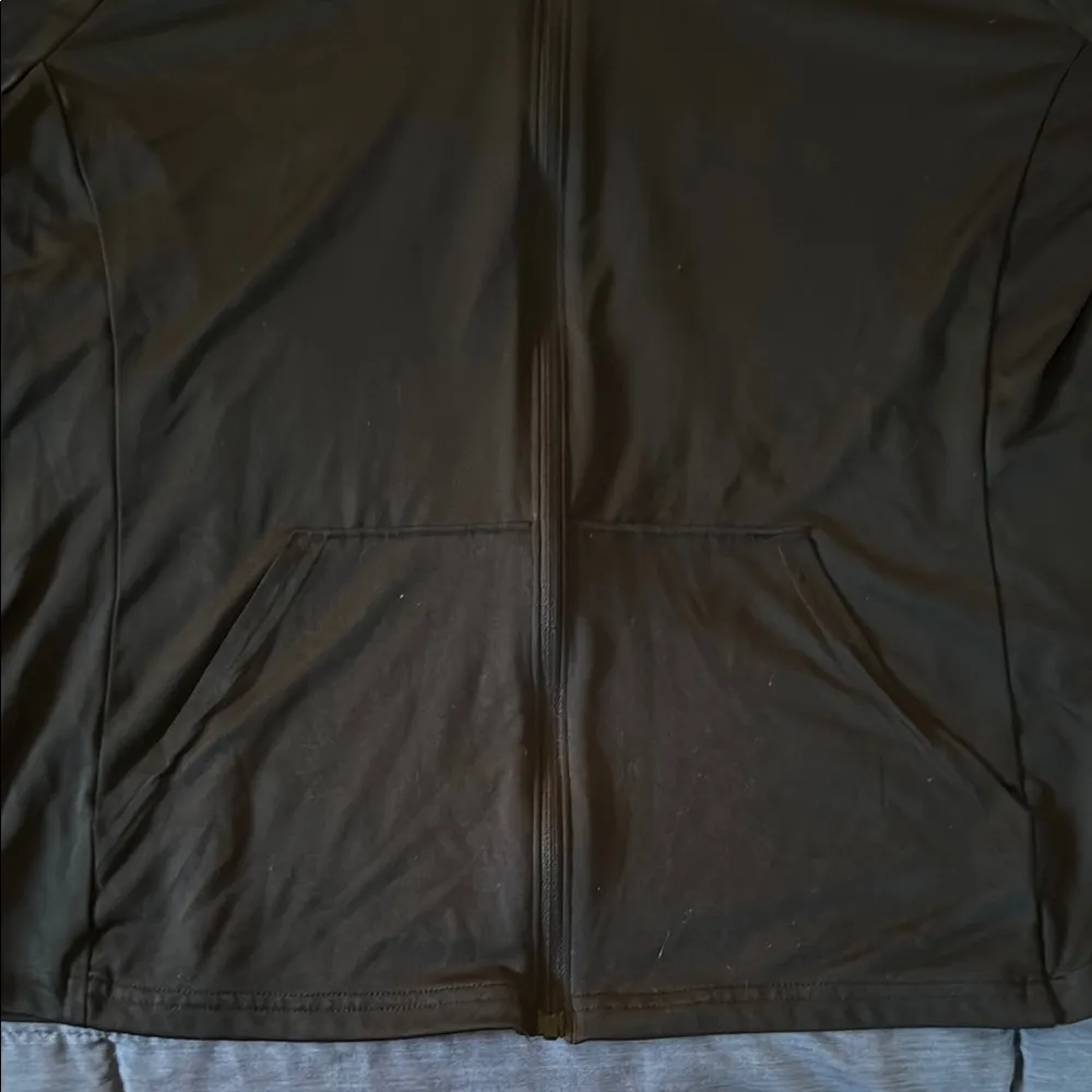 Under Armour  Black Zip-Up Jacket - Image 4