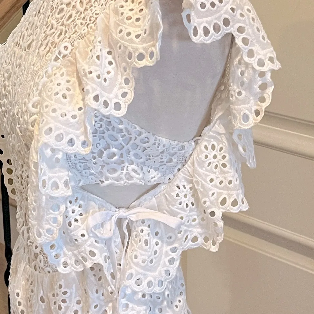 White Lace Eyelet Romantic Side Ties Top Size undefined - Image 6