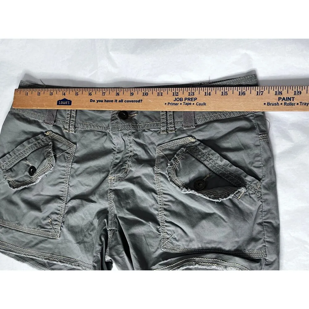 American Rag womens size 9 shorts olive green distressed outdoors, hiking - Image 7