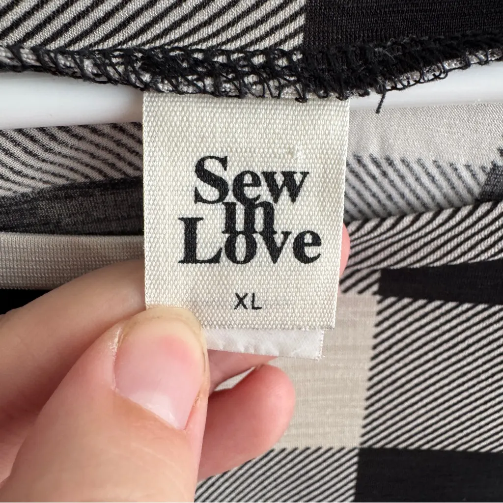 Sew in love black white gingham plaid blouse size XL - Image 3