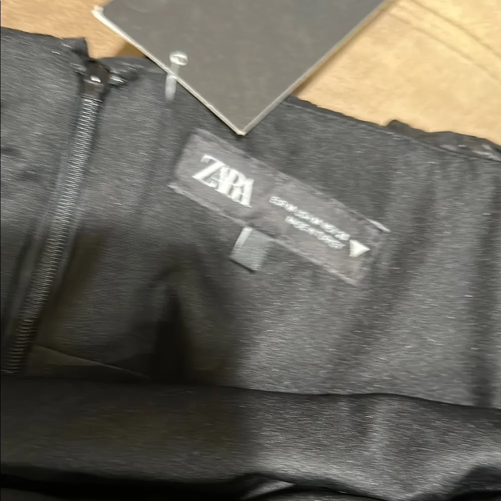 NWT ZARA BLACK ORGANZA BALLOON DRESS SPECIAL EDITION | Size Medium - Image 6