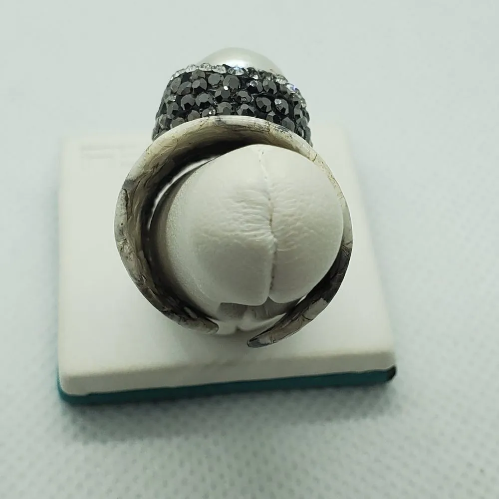 Unique White & Gray Bracelet & Ring Set - Image 5