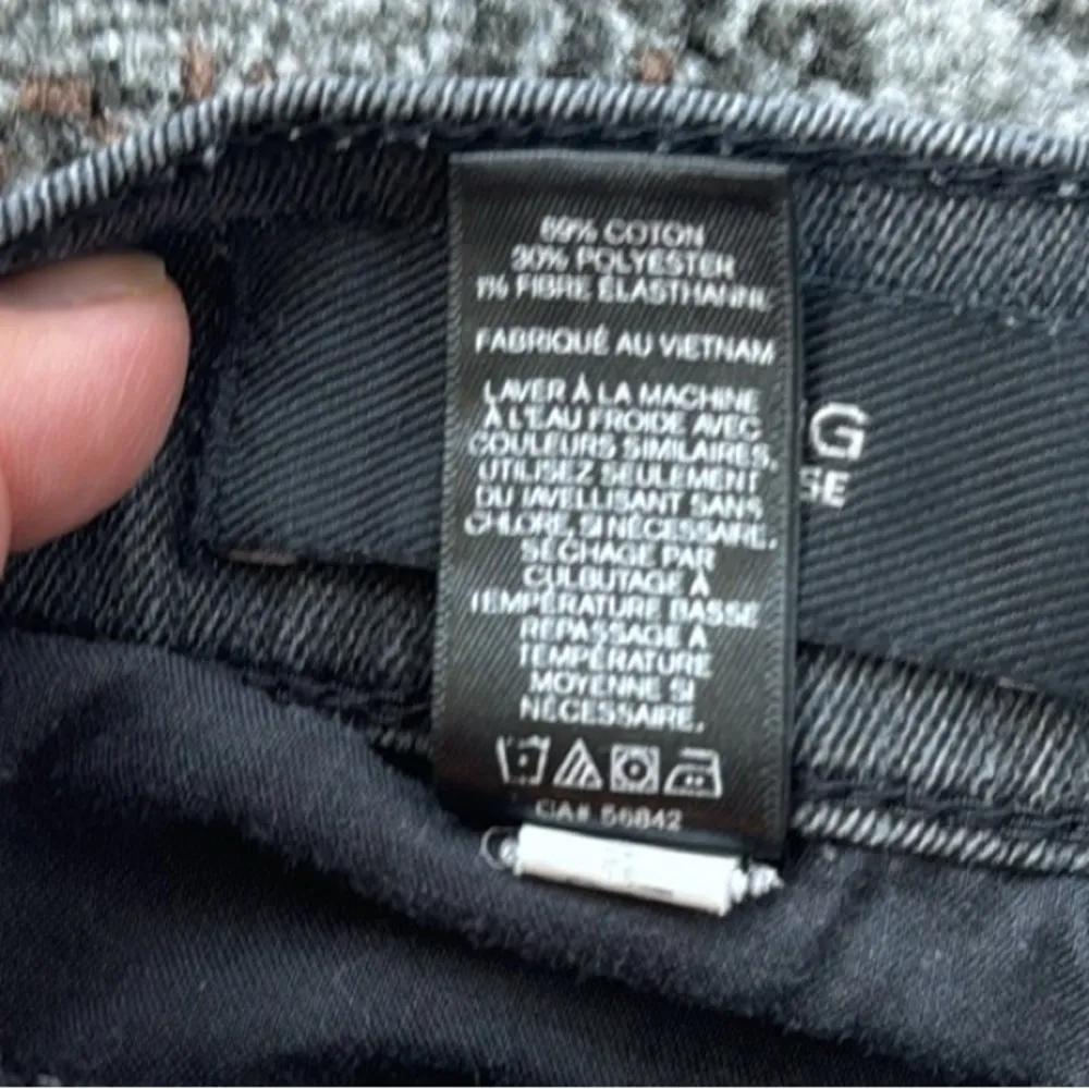 Express Mia Mid Rise Distressed Legging Black Denim 2 - Image 7